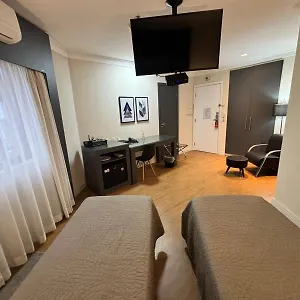 Flat Aeroporto Congonhas Nobil Vista Pista Garagem Gratis 2005 São Paulo